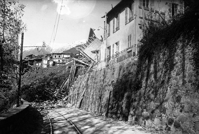 1926 catastrophe à Roquebillière - effondrement de la butte en terre