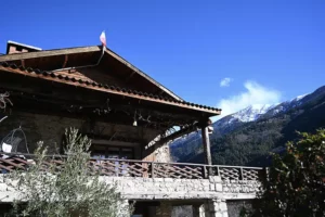 vue extérieure du gîte de la Brasca